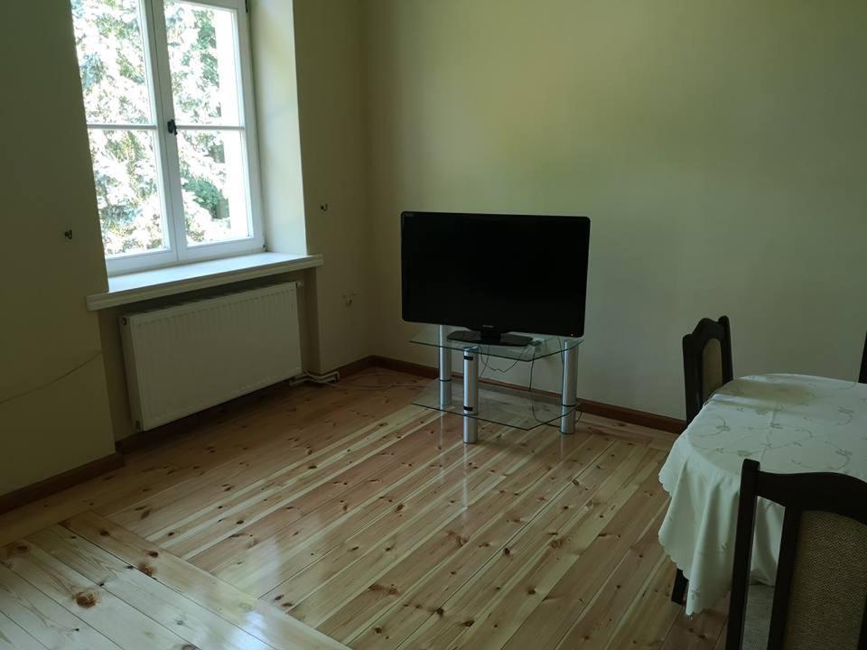 Stado Ogierow Sierakow Hotel Шераков Екстериор снимка